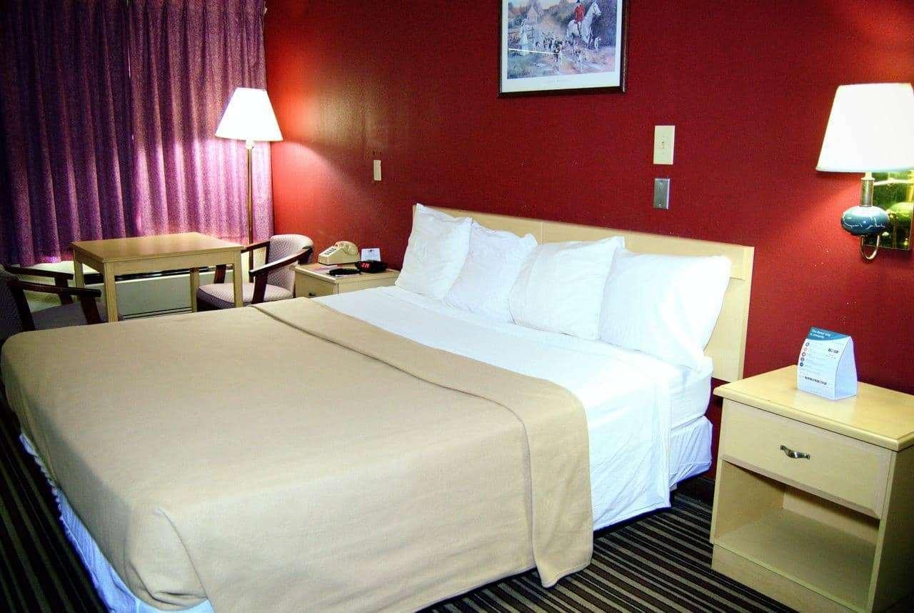 Baymont By Wyndham Pine Grove I-81 Hotel Exterior foto